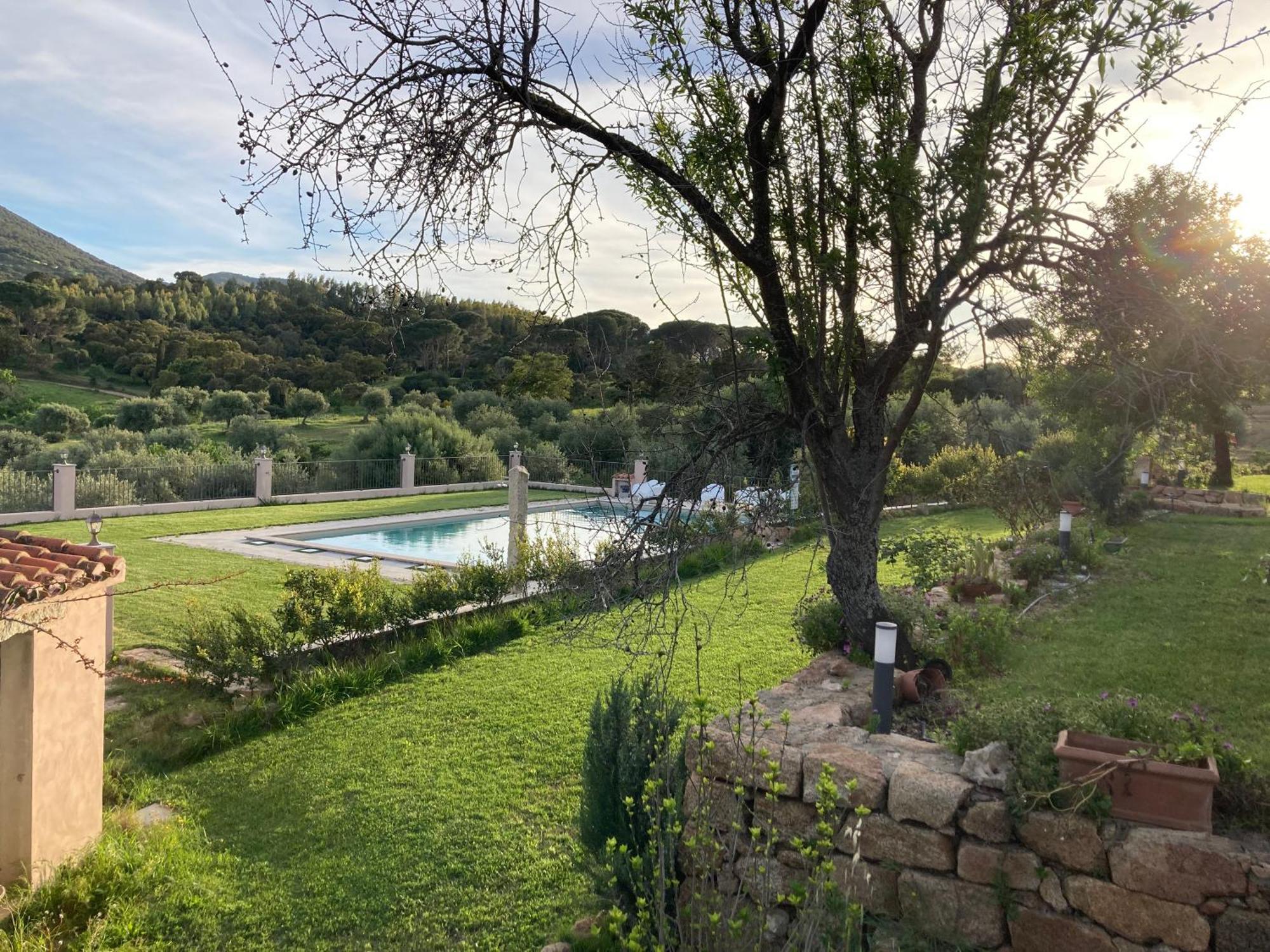 Is Conchisceddas Alloggio per agriturismo *